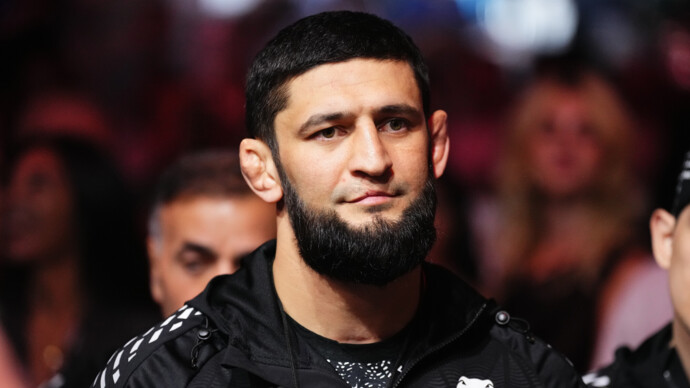 Чимаев и Гарри устроили потасовку за кулисами турнира UFC в Катаре