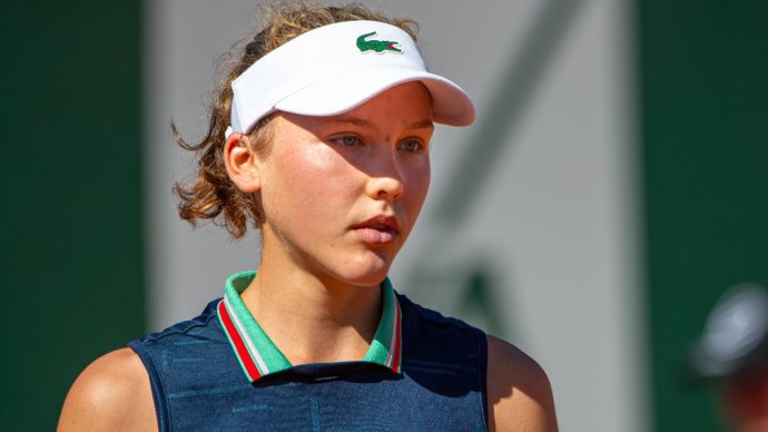 Теннисистка Эрика Андреева рассказала, по чему больше всего скучает после переезда из России во Францию