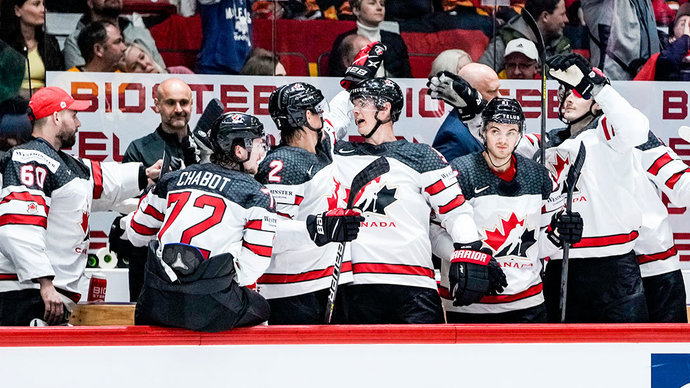 Канада разгромила Италию на чемпионате мира по хоккею 2022
