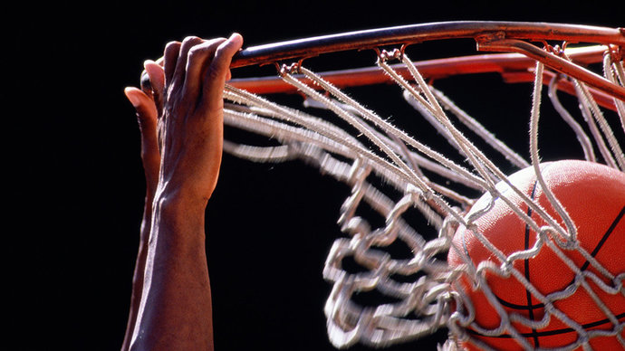 НБА выведет из обращения шестой игровой номер в честь 11-кратного чемпиона лиги