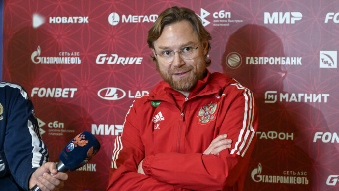 Карпин подходит для работы в сборной России по футболу, считает Шавло