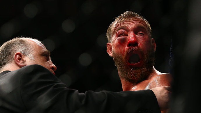 Президент UFC заявил, что поражение Серроне в следующем бою приведет к увольнению бойца из промоушена