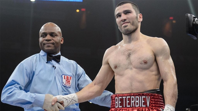 Дмитрий Бивол: «Бетербиев показал, что является одним из опаснейших боксеров»