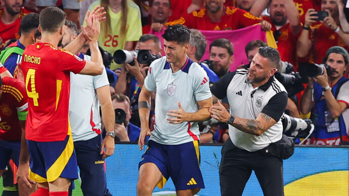 Нелепая трагедия Испании на ЕВРО-2024. Звезду сборной покалечил… охранник