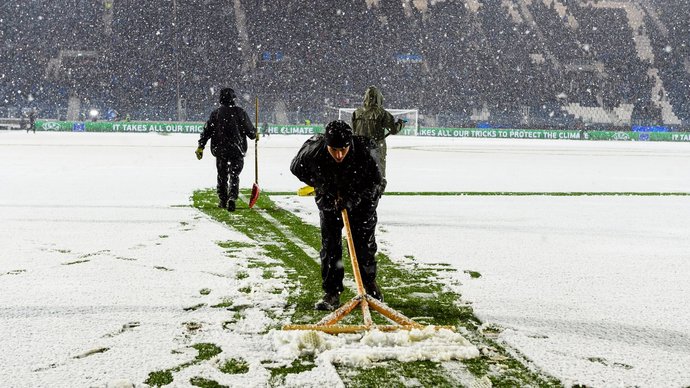 Матч «Аталанта» — «Вильярреал» в Лиге чемпионов перенесен из-за снегопада