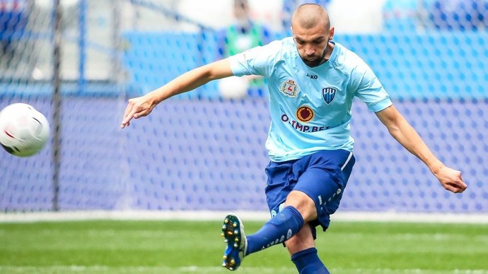 «Нижний Новгород» переподписал Гоцука, на Султонова претендуют 5 клубов ФНЛ