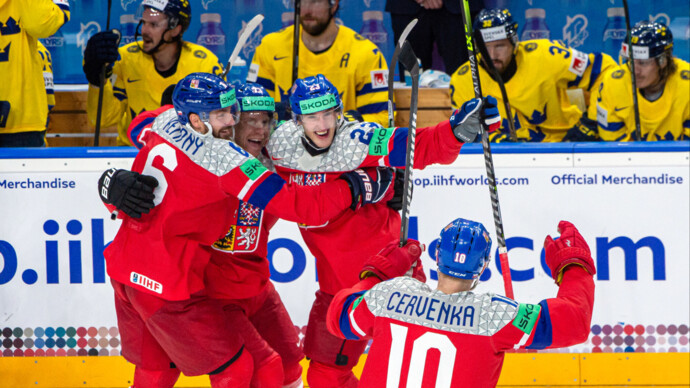 Сборная Чехии стала первым финалистом ЧМ по хоккею