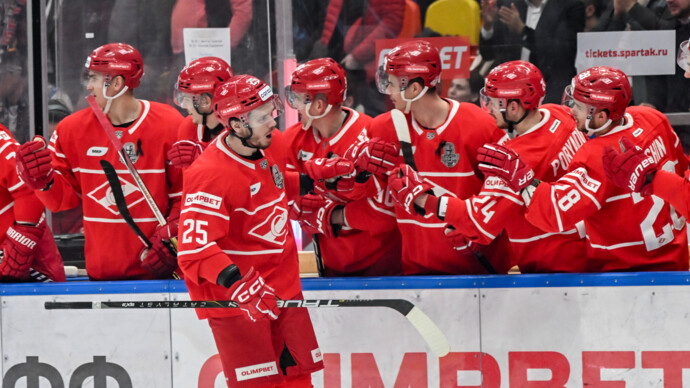 «Спартак» обыграл «Металлург» в четвертом матче и сравнял счет в серии плей‑офф КХЛ
