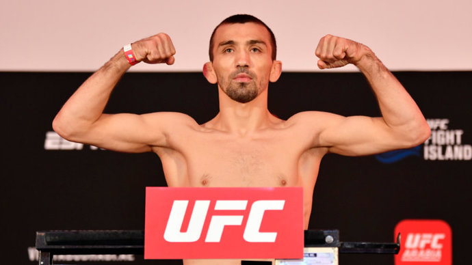 Россиянин Аскаров узнал имя следующего соперника в UFC
