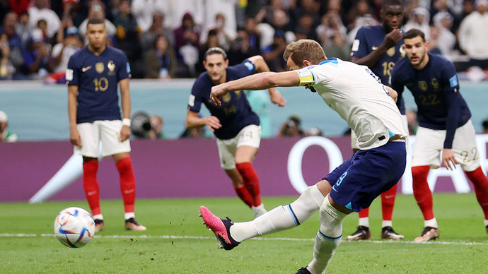 Англия — Франция — 1:1. Кейн сравнял счет на 54-й минуте матча ¼ финала ЧМ-2022, реализовав пенальти (видео)