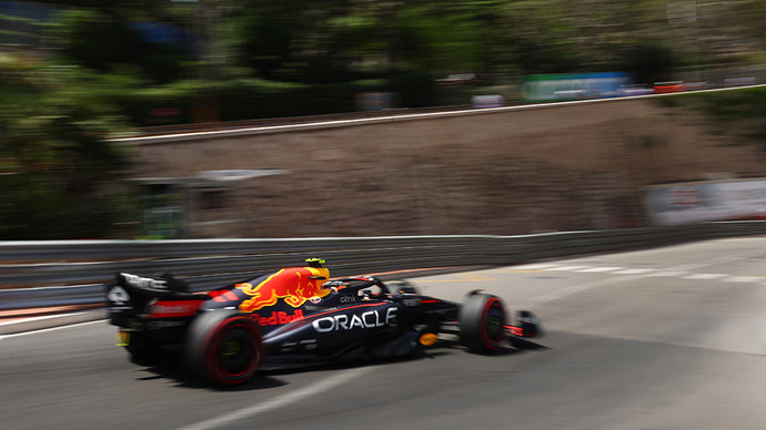 Перес показал лучшее время на третьем свободном заезде Гран-при Монако, Леклер — 2-й, Ферстаппен — 4-й