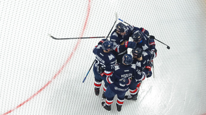 «Металлург» победил «Авангард» и занял первое место в Восточной конференции КХЛ
