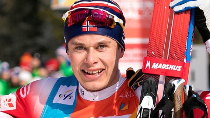 Норвежец Амундсен и шведка Андерссон выиграли коньковую «разделку» на этапе Кубка мира по лыжным гонкам во Франции