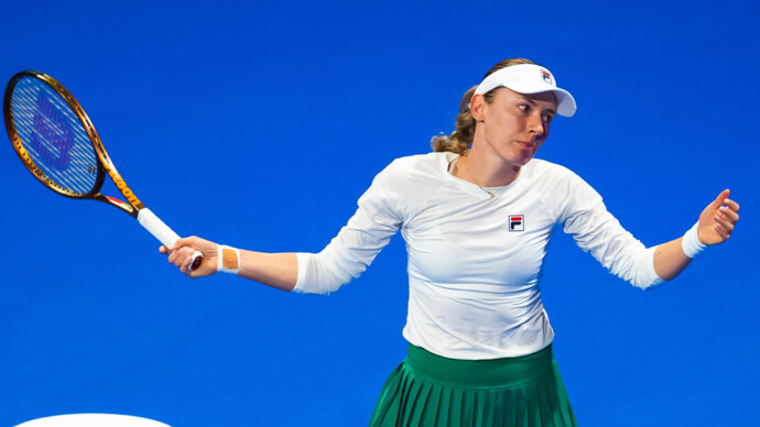 Теннисистка Александрова проиграла на старте теннисного турнира в Дубае