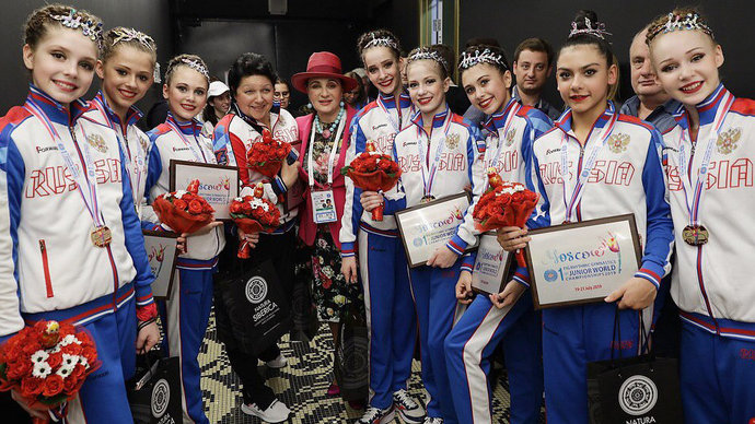 Сборная России выиграла первый в истории ЮЧМ по художественной гимнастике