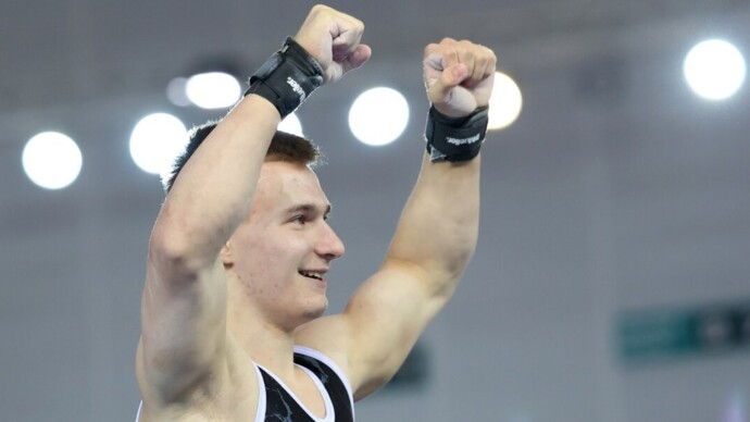 Гимнаст Маринов завоевал золото чемпионата России в вольных упражнениях, Нагорный — второй