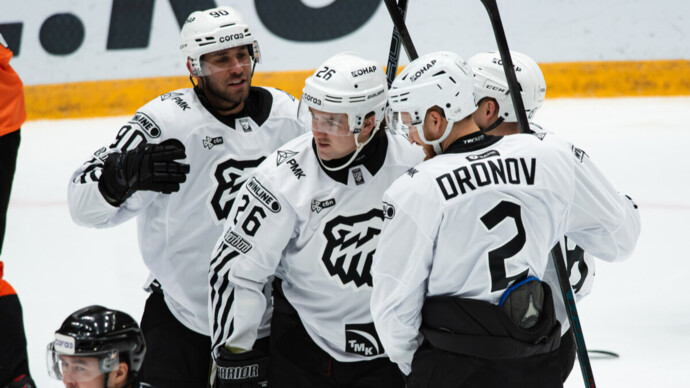 «Трактор» в овертайме обыграл «Амур» в матче КХЛ