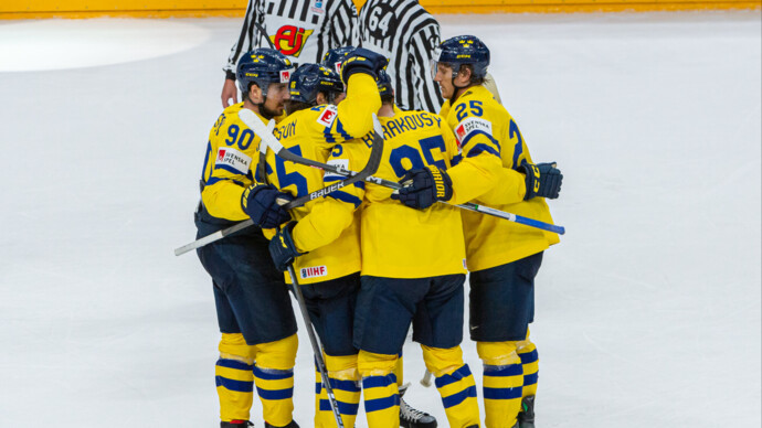 Сборная Швеции победила команду Канады в матче за бронзу чемпионата мира по хоккею