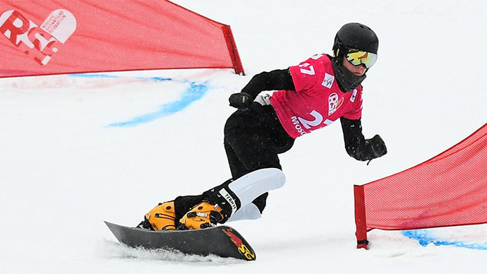 Россиянка Курочкина стала третьей на домашнем этапе Кубка мира по сноуборду
