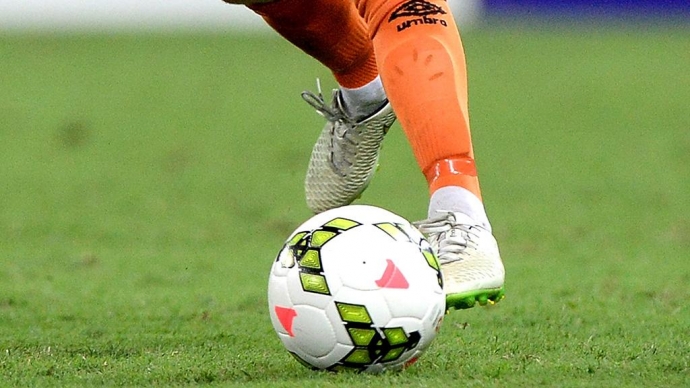 УЕФА оштрафовал «Эвертон» из-за фаната-драчуна, напавшего на игрока «Лиона»
