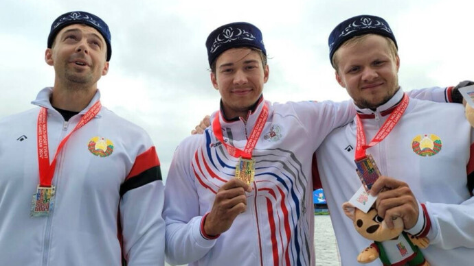 Россияне завоевали две золотые медали в гребле на байдарках и каноэ на Играх БРИКС