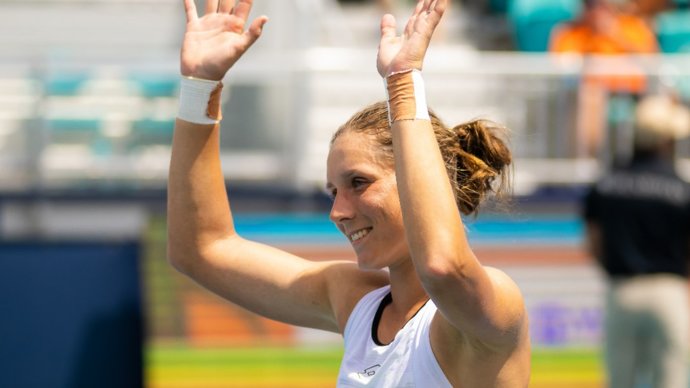 Россиянка Грачева вышла в четвертый круг теннисного турнира в Майами