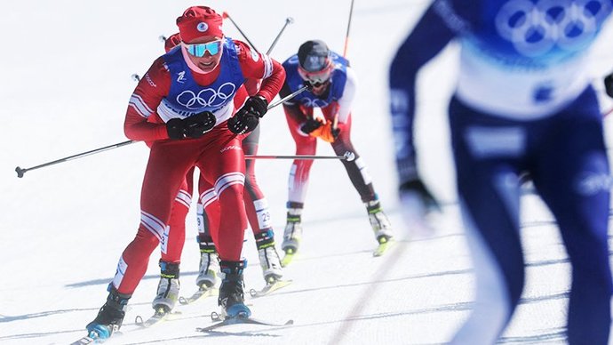 Россиянка удивила на финише марафона на Олимпиаде. Потрясающий рывок нашей лыжницы!