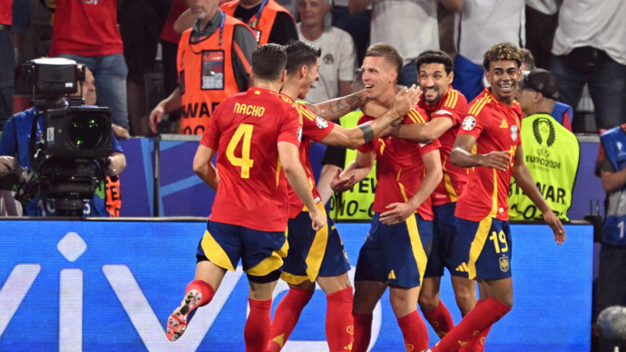 По всем параметрам Испания — безоговорочный фаворит финала ЕВРО‑2024, заявил Афанасьев