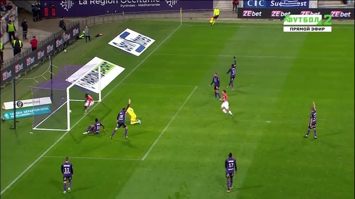 Тулуза - Монако. Огустен забивает гол из офсайда (видео)