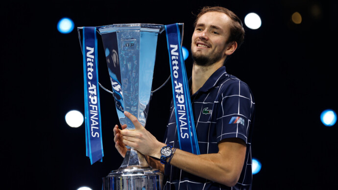 Медведев победил в историческом финале. Просто снёс с пути лучших теннисистов мира