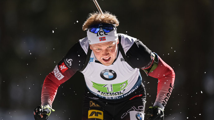 Норвежец Дале выиграл спринт в Хохфильцене, Логинов — 20-й
