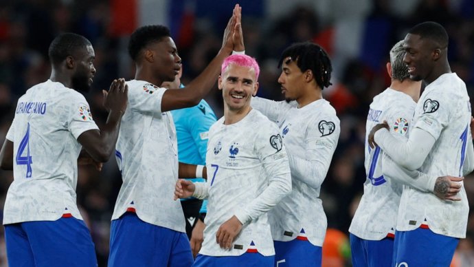 Гол Павара принес сборной Франции победу над Ирландией в отборе на Евро-2024, голландцы забили три мяча Гибралтару