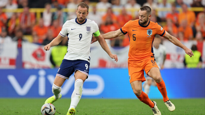 Сборные Нидерландов и Англии завершили вничью первый тайм полуфинала ЕВРО‑2024