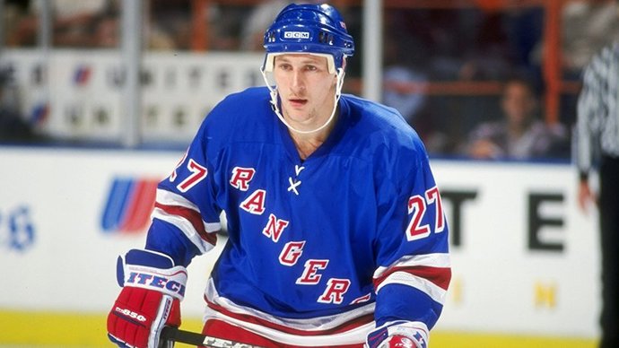 Тренер запретил российскому хоккеисту уходить со льда. Самый нелепый рекорд НХЛ!