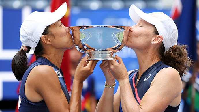 Стосур и Чжан Шуай выиграли US Open в парном разряде