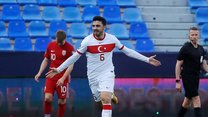 «Спартак» может приобрести хавбека сборной Турции за 32 миллиона евро