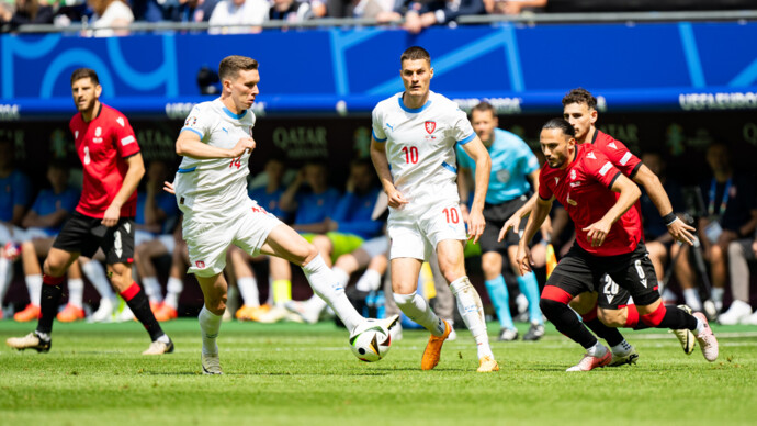 Сборные Грузии и Чехии сыграли вничью в матче ЕВРО‑2024 по футболу