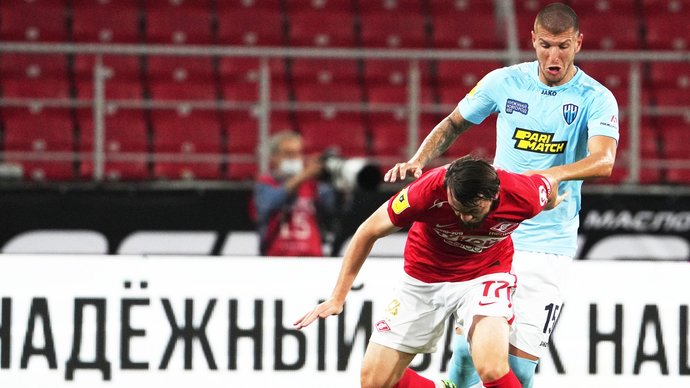 Миладинович потерял сознание в матче со «Спартаком» и покинул поле на электрокаре (видео)
