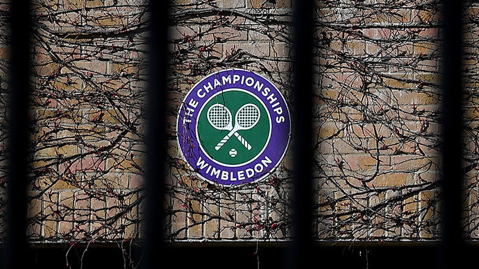 Некоторые российские теннисисты подписали документ, который позволит им выступить на Уимблдоне в нейтральном статусе