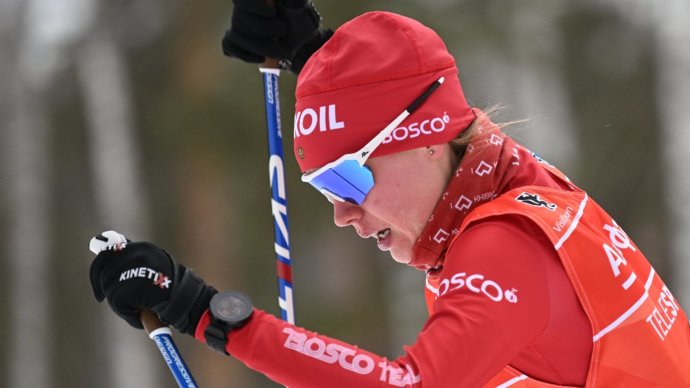 Сумасшедший прорыв 17-летней российской лыжницы. Такого от Алины не ждал никто. Видео