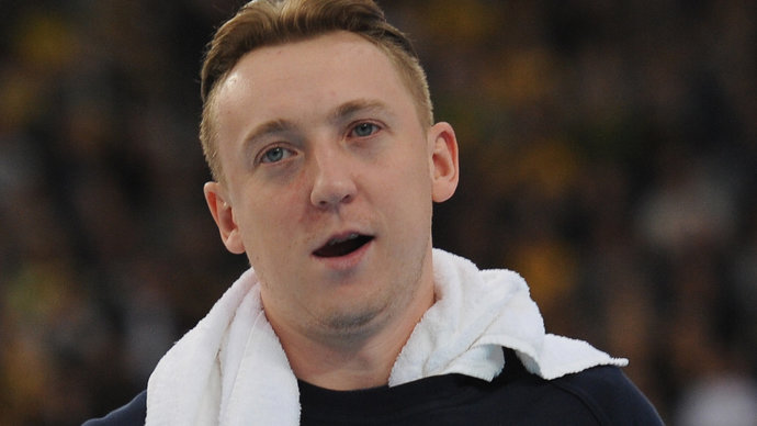 Спиридонов выбросил майку сборной Польши по волейболу в мусорку