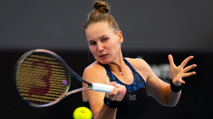 Вероника Кудерметова вышла в ¼ финала турнира в Австралии после отказа Александровой