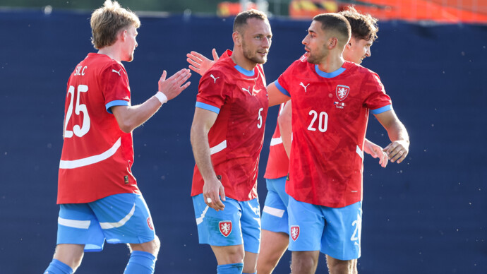 Гол с пенальти на девятой добавленной минуте принес сборной Чехии победу над Северной Македонией в товарищеском матче