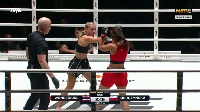 Мартина Керчинска победила Нат Джарунсак техническим нокаутом (видео). One FC. MMA/Единоборства (видео)