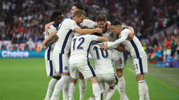 Сборная Англии обыграла команду Сербии в первом туре группового этапа ЕВРО‑2024