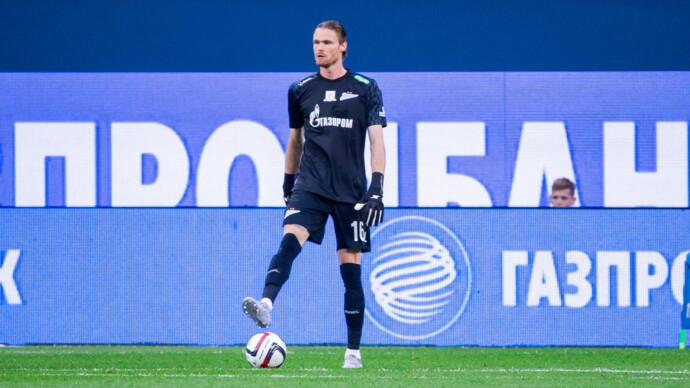 Вратарь «Зенита» Адамов: «Когда на поле выходит такой игрок, как Даку, надо чуть больше внимания уделять обороне»