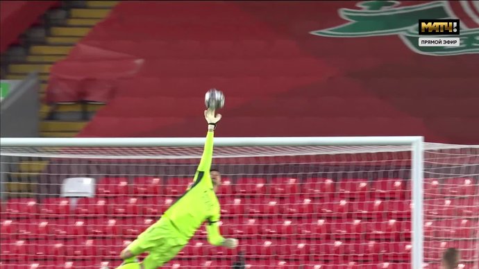 Ливерпуль - Реал. Куртуа отражает мяч из-под перекладины (видео)