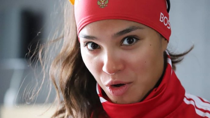 Российская лыжница уличила FIS в двойных стандартах. Вероника вообще ничего не боится?