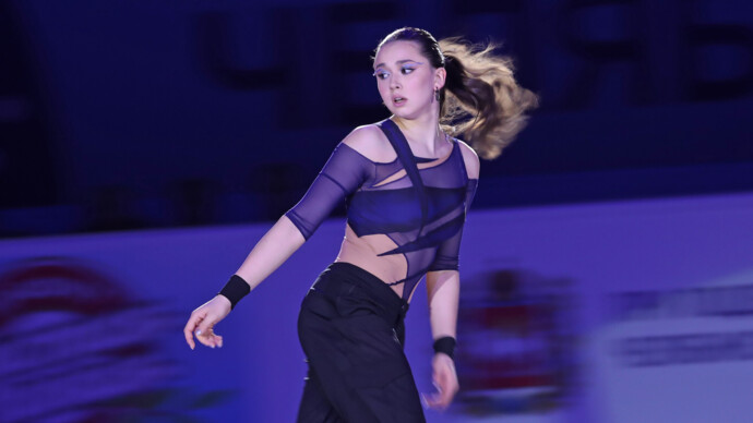 Хоккеист Сетдиков: «Надеюсь, Валиева вернется на лед и покажет всем свою силу»