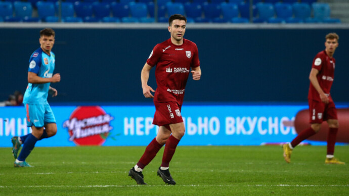 «Рубин» заявил, что сожалеет о ситуации с Безруковым, с футболистом проведена разъяснительная работа